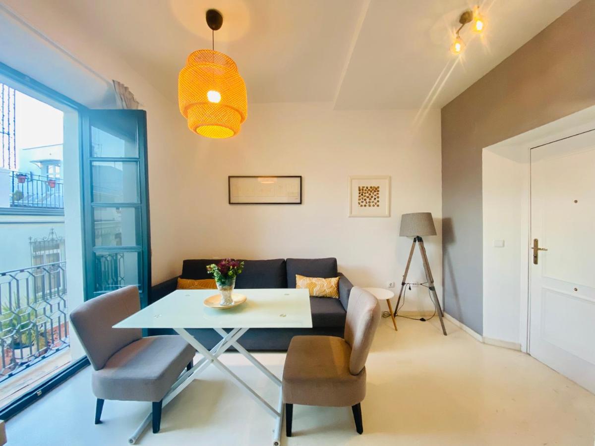 Apartamento Alvarez Quintero - Catedral เซบีญา ภายนอก รูปภาพ